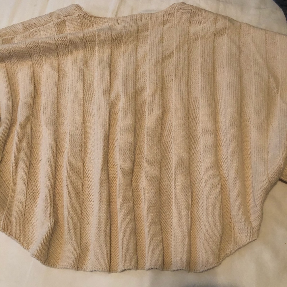 Sweater - Picture 3 of 3